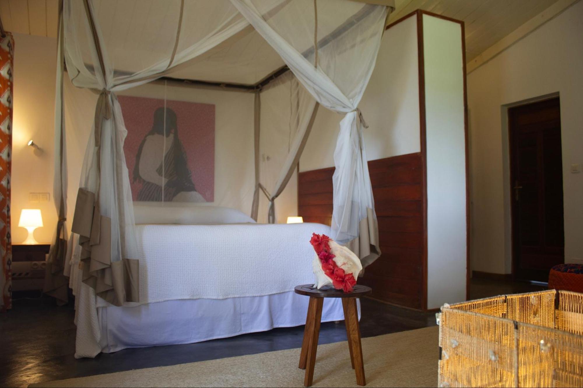 Madirokely House Nosy Be Villa อัมบาโตโลกา ภายนอก รูปภาพ